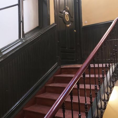 Pension Manoli Bilbao Bagian luar foto