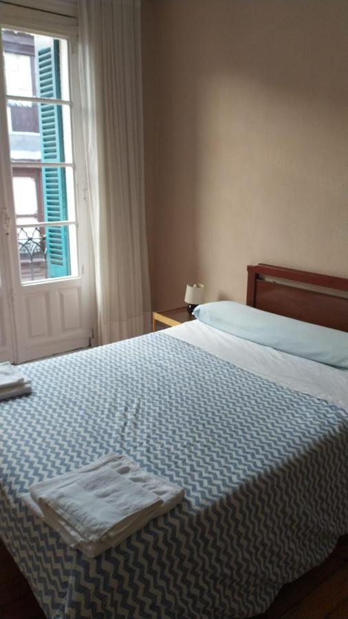 Pension Manoli Bilbao Bagian luar foto