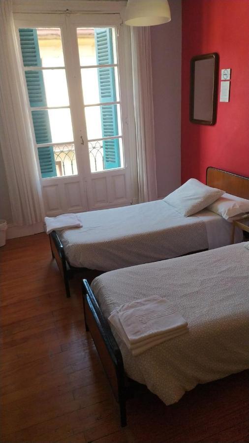 Pension Manoli Bilbao Bagian luar foto