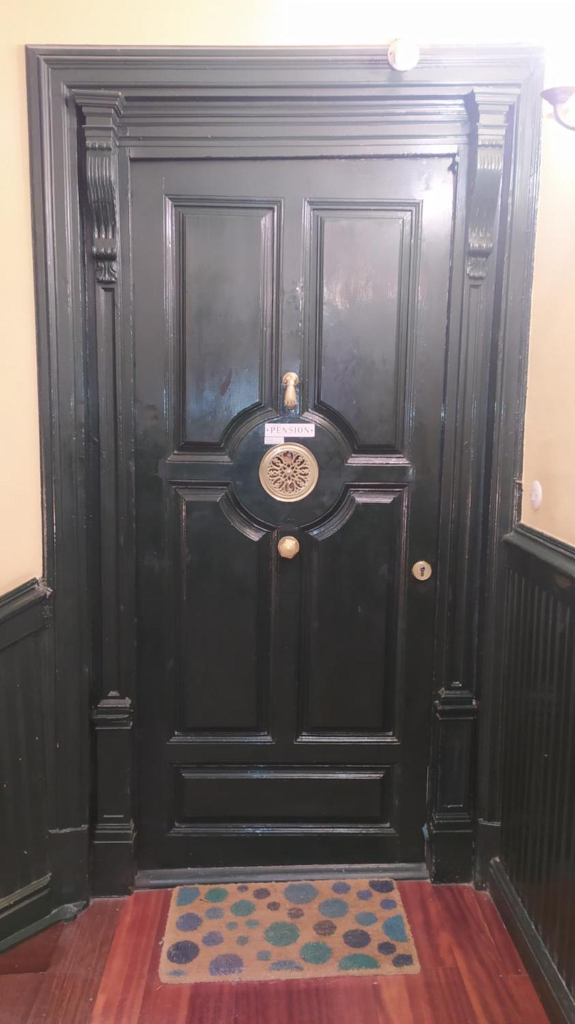 Pension Manoli Bilbao Bagian luar foto