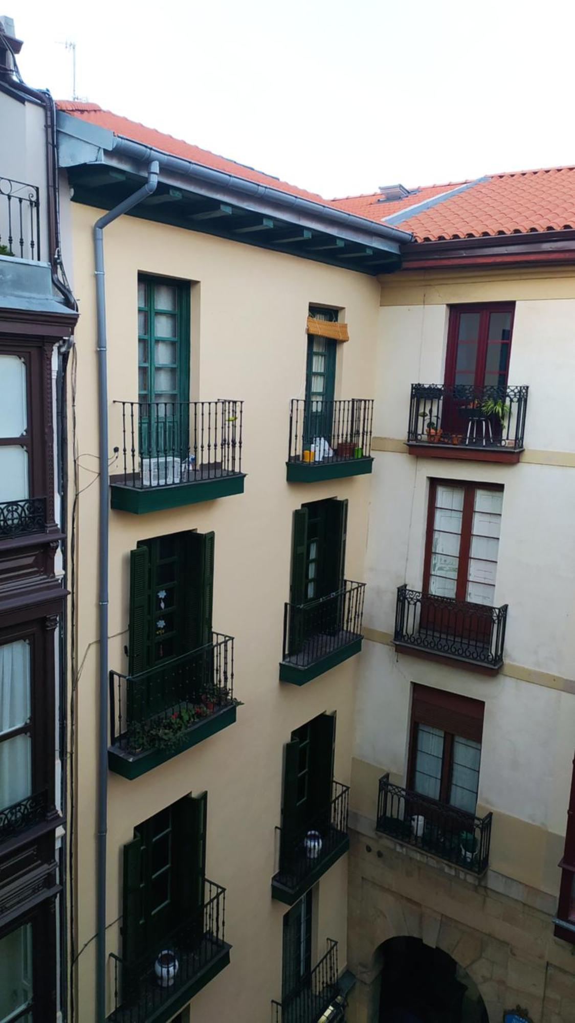 Pension Manoli Bilbao Bagian luar foto
